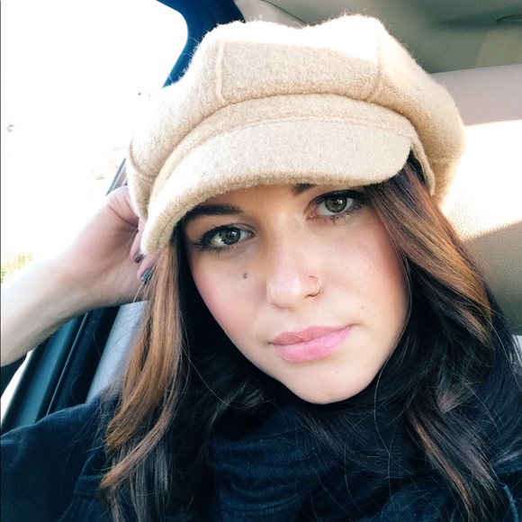 Meet your Posher, Chandler - Picture 1 of 1